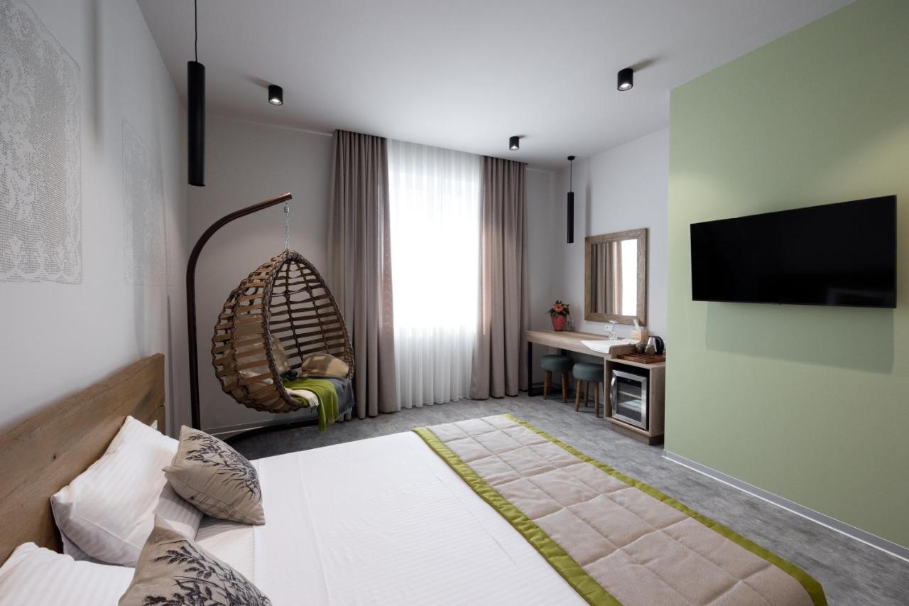 Hotel Ecodor Orhei Esterno foto